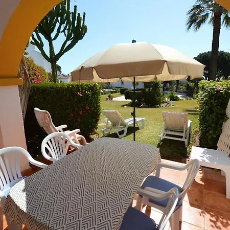 Calahonda - Sleeps 6 - Parking - Garden - Pool Sitio de Calahonda